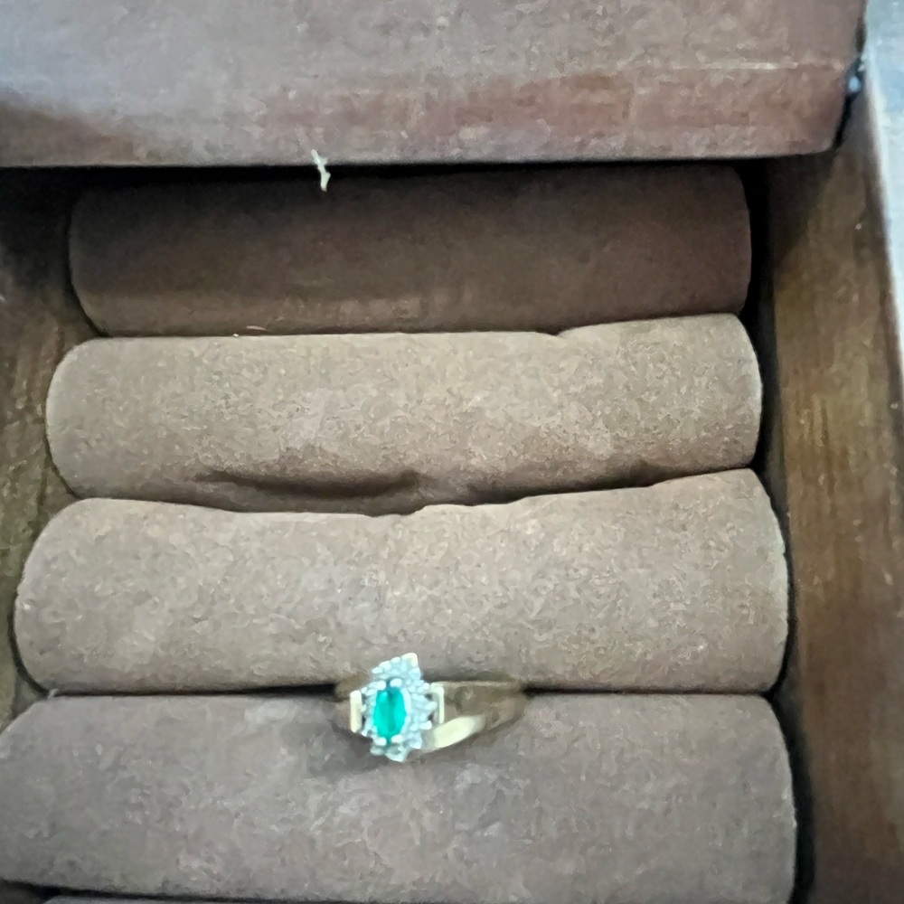 Emerald and Diamond 10k ring